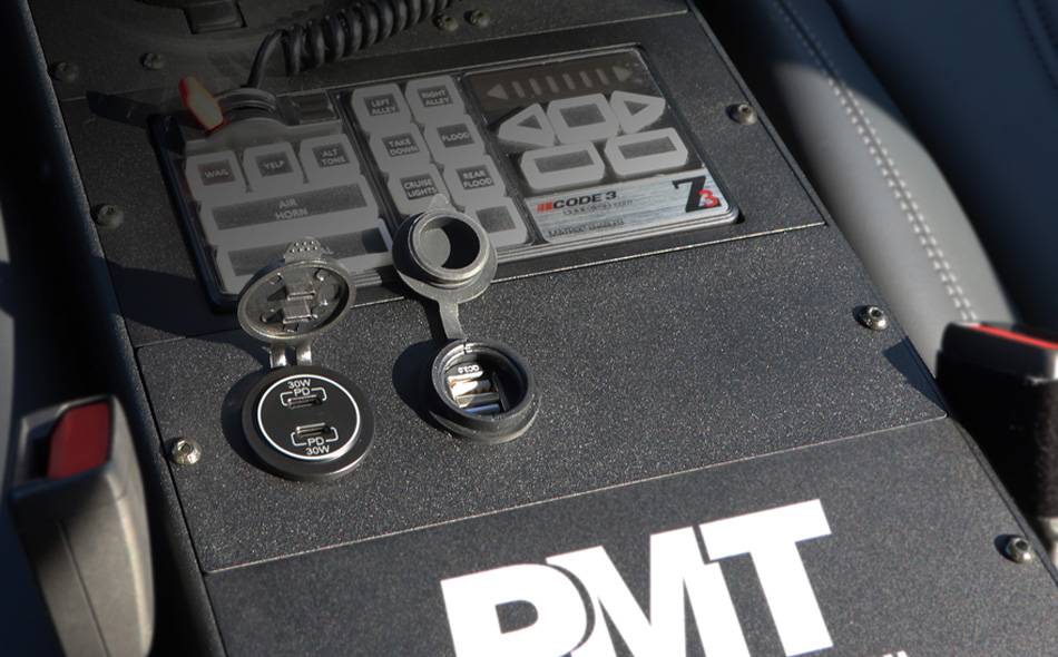 3" Faceplate With 1x Dual USB Type-A and 1x Dual USB Type-C