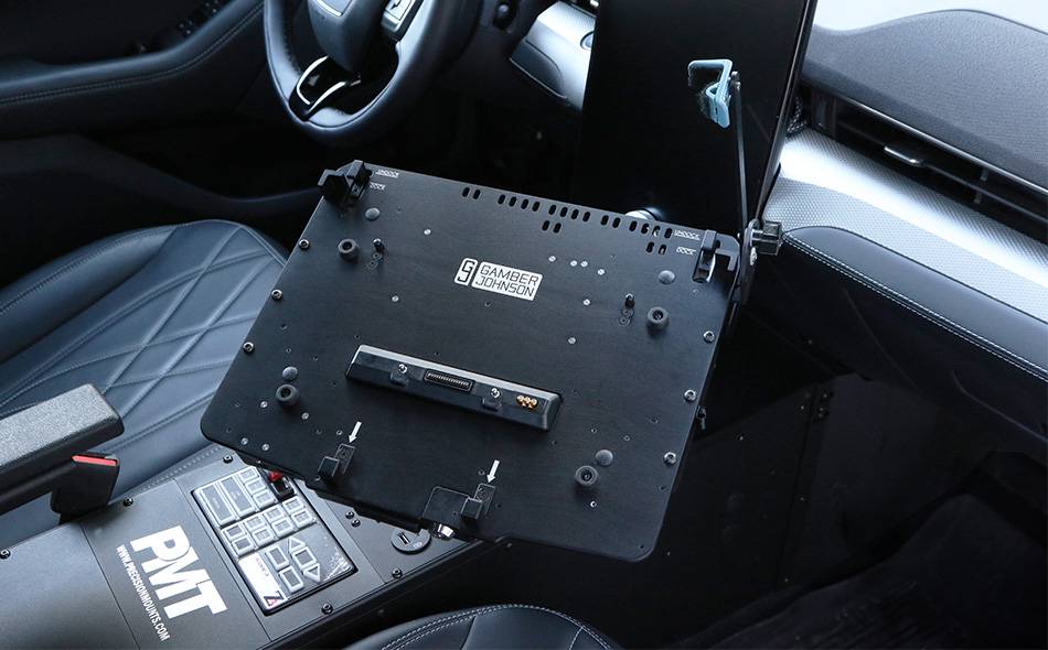 Docking Station or Getac B360 Laptop