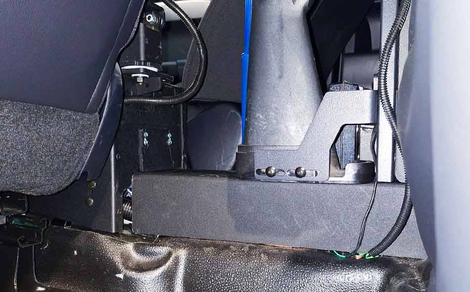 40.C237.072 PIU Cable Cover Mount