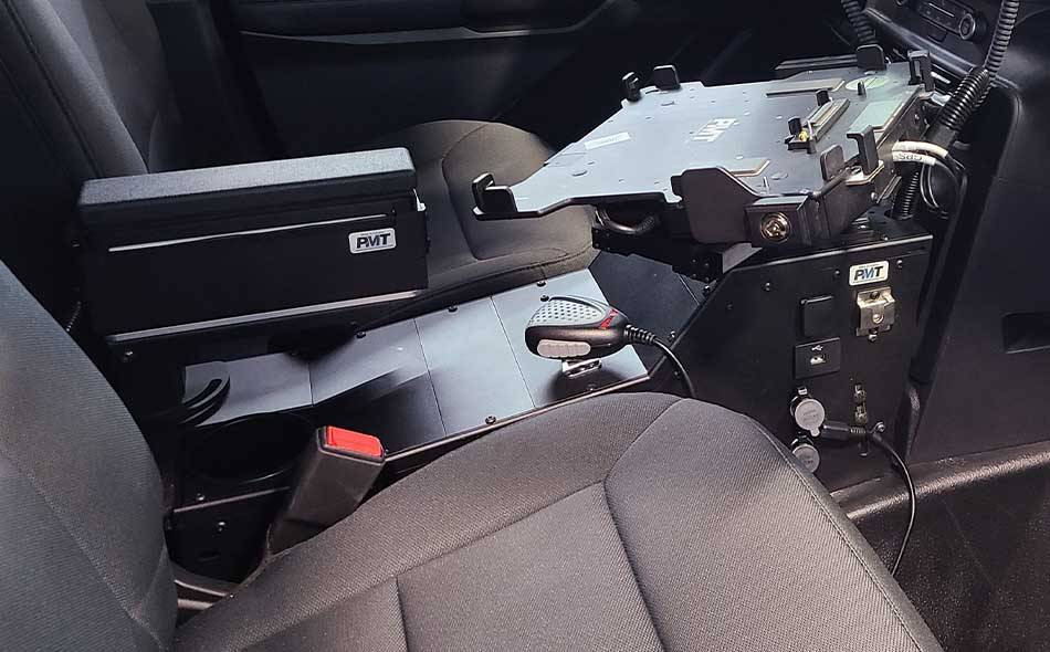 AS4.C237.502 full install in 2020%2B Ford Police Interceptor Utility_1 retouched.jpg