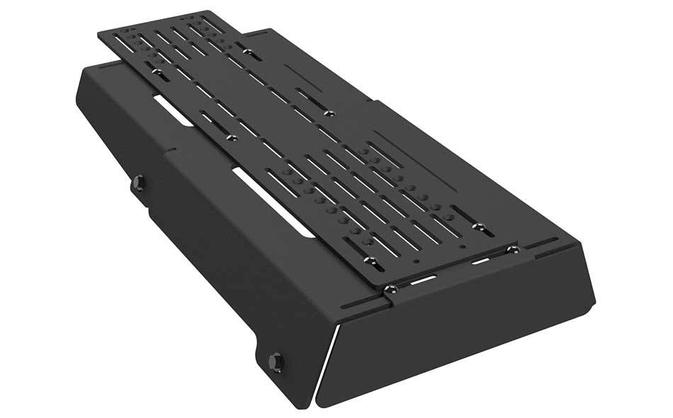 AS4.R116.014-1 Angle View 2.jpg