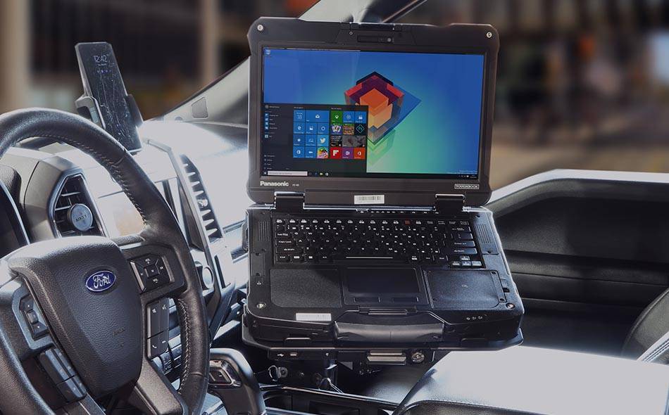 AS7.P040.112 Panasonic Toughbook 40 laptop docking station on pedestal in Ford F150_5 retouched_2.jpg